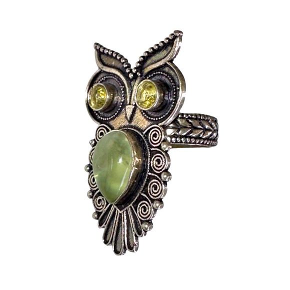 Vtg Owl Ring with Faux Labradolite Stone - Picture 3 of 4